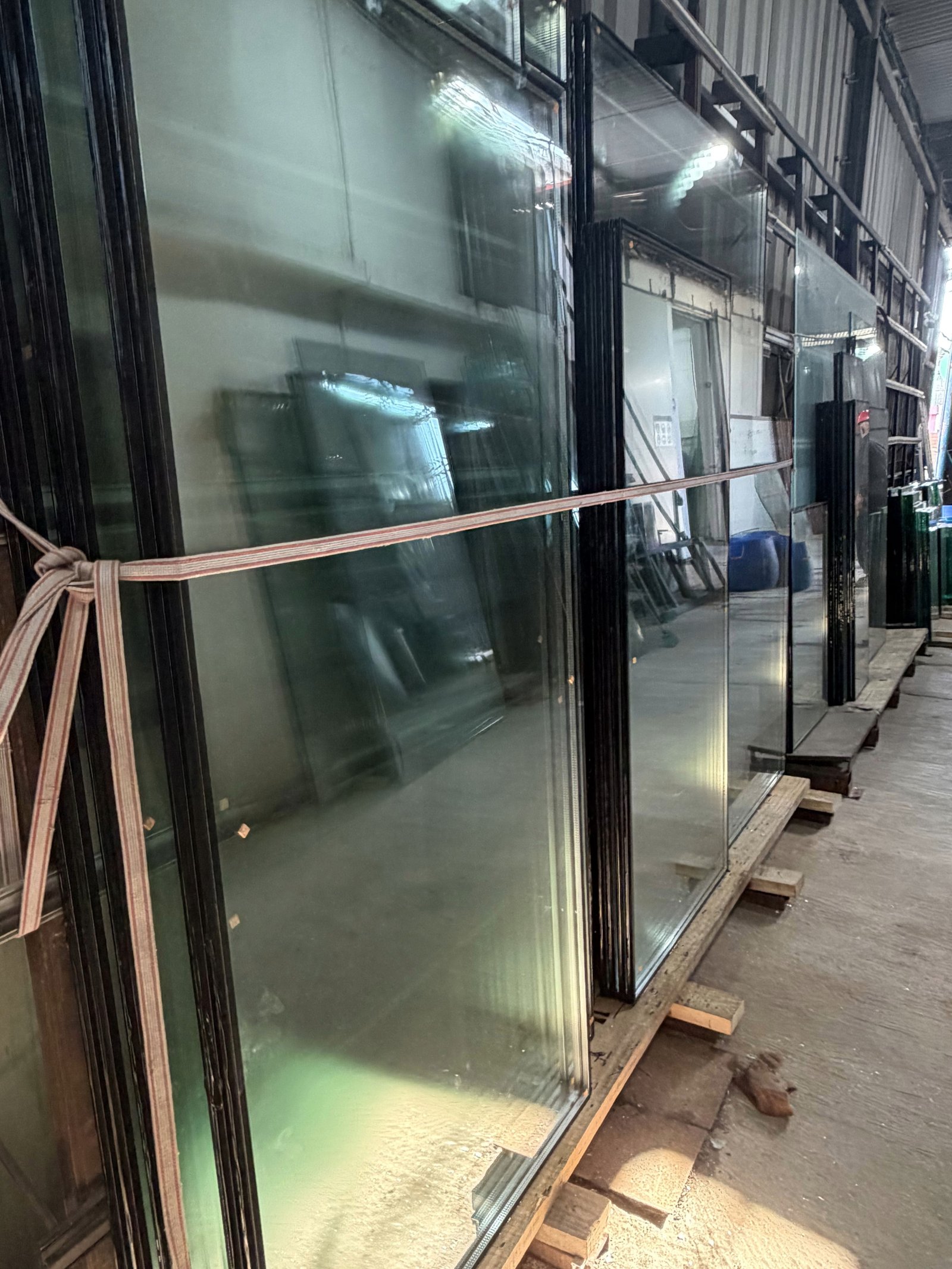 Fábrica EXE DVH — línea de producción
